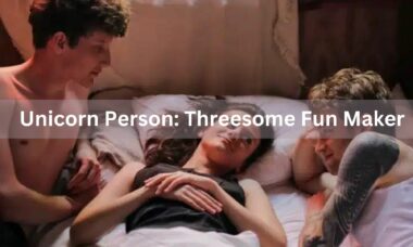Unicorn Person: threesome partner